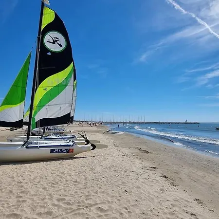 La Perle Du Fidji Sur Le Port Avec Parking Prive Clim Wifi - Rossiconciergerie - Linge En Option * La Grande Motte