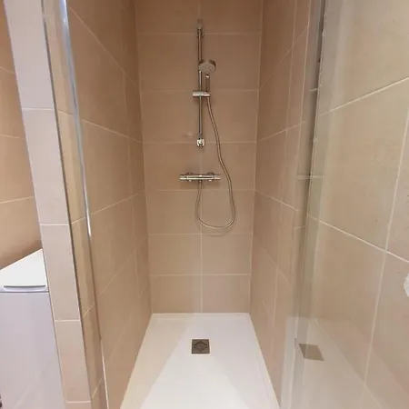 Apartment T2 Fidji Vue Port Et Parking Clim Wifi - Rossiconciergerie - Linge En Option *