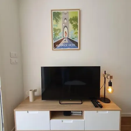 T2 Fidji Vue Port Et Parking Clim Wifi - Rossiconciergerie - Linge En Option *